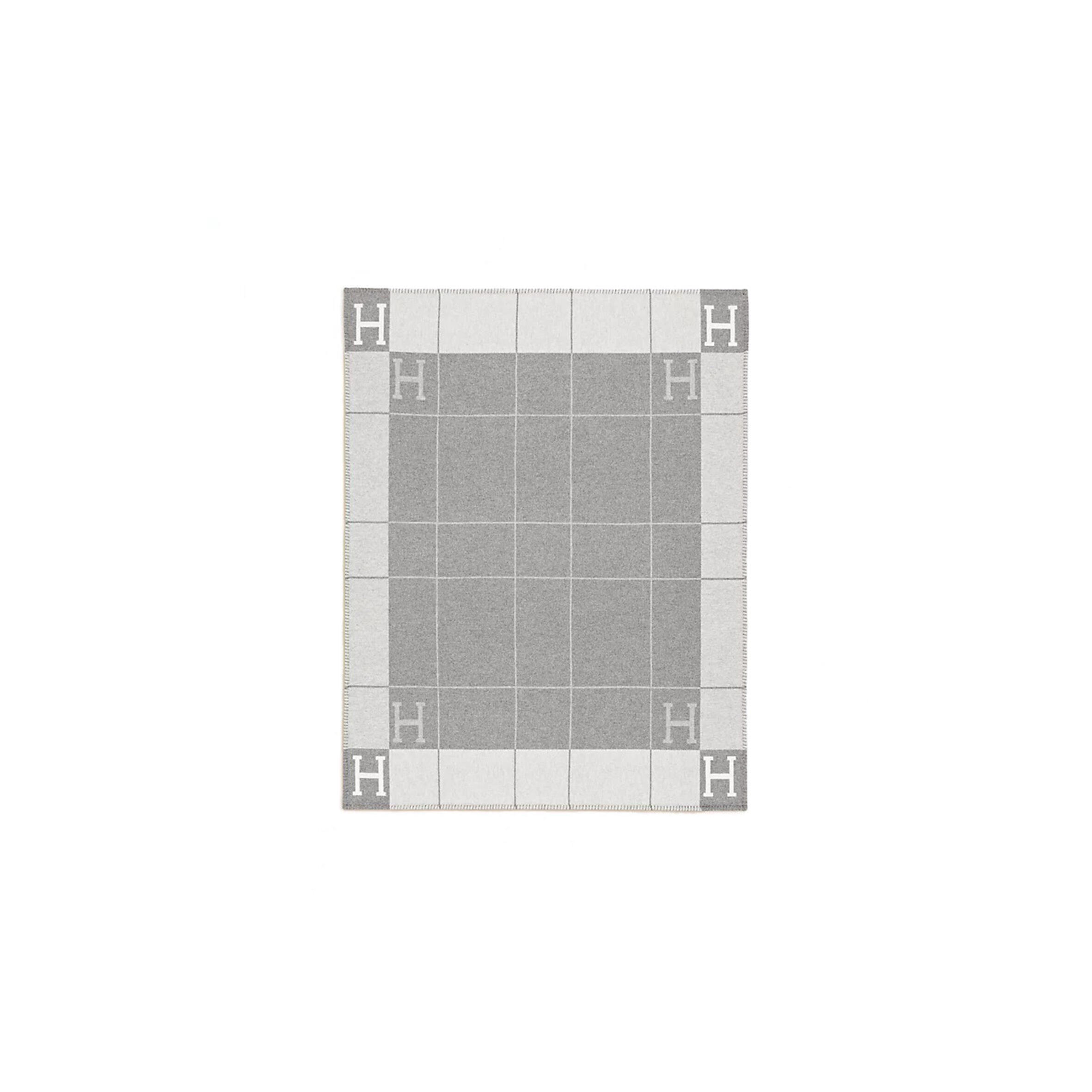 HERMÈS AVALON III THROW BLANKET H102665MV54 (170*135cm)